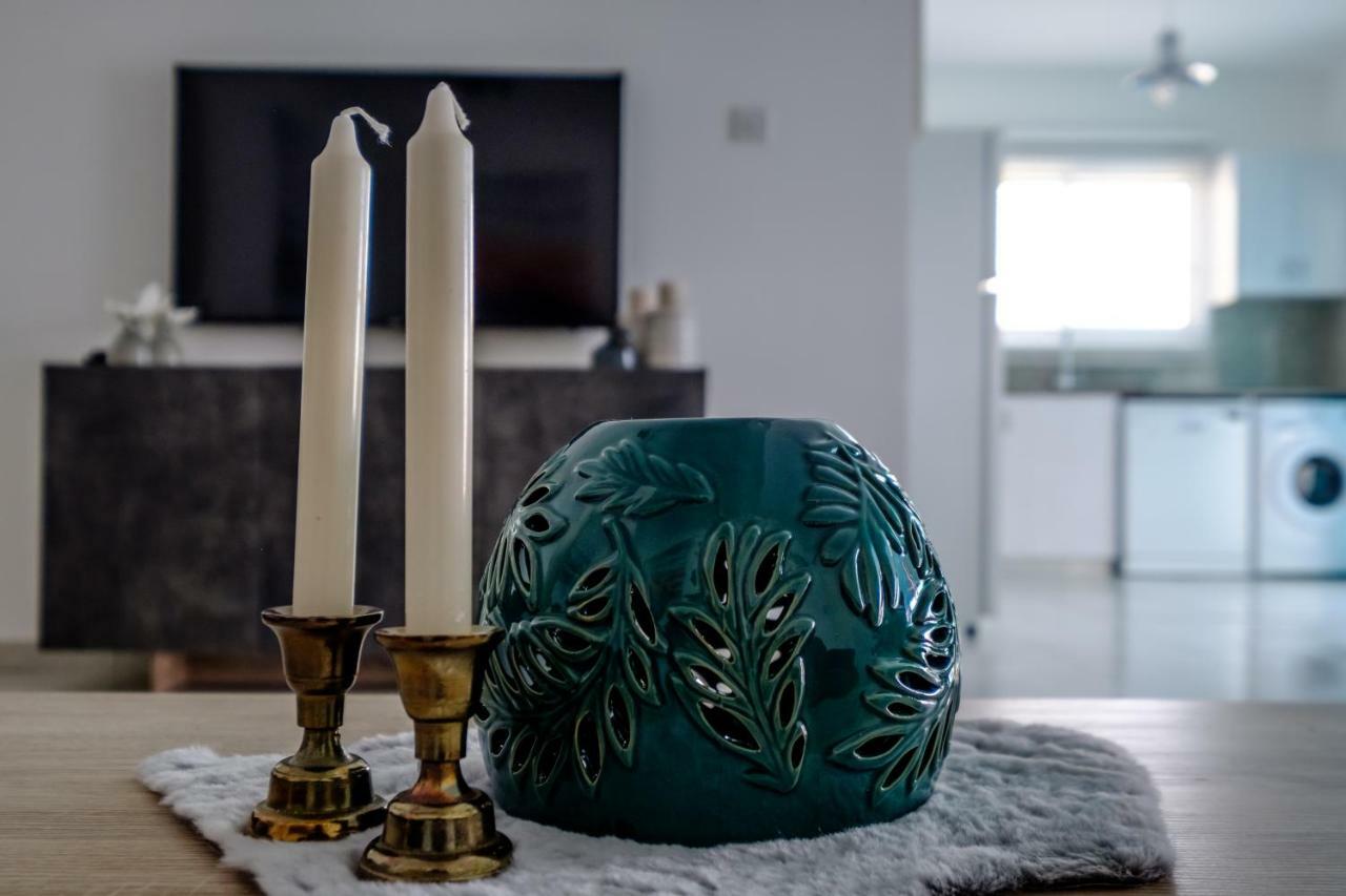 The Coral Penthouse Apartment Larnaca Bagian luar foto