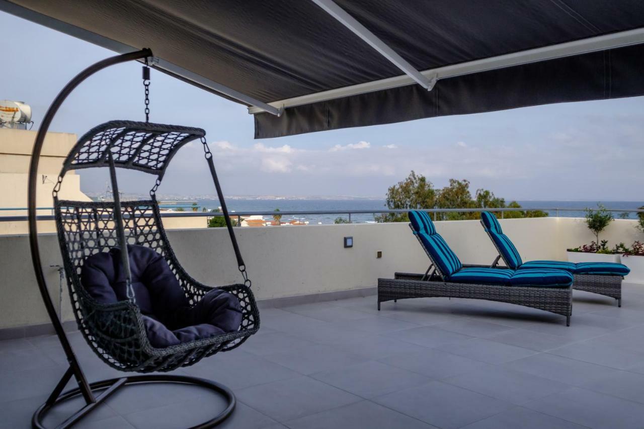 The Coral Penthouse Apartment Larnaca Bagian luar foto